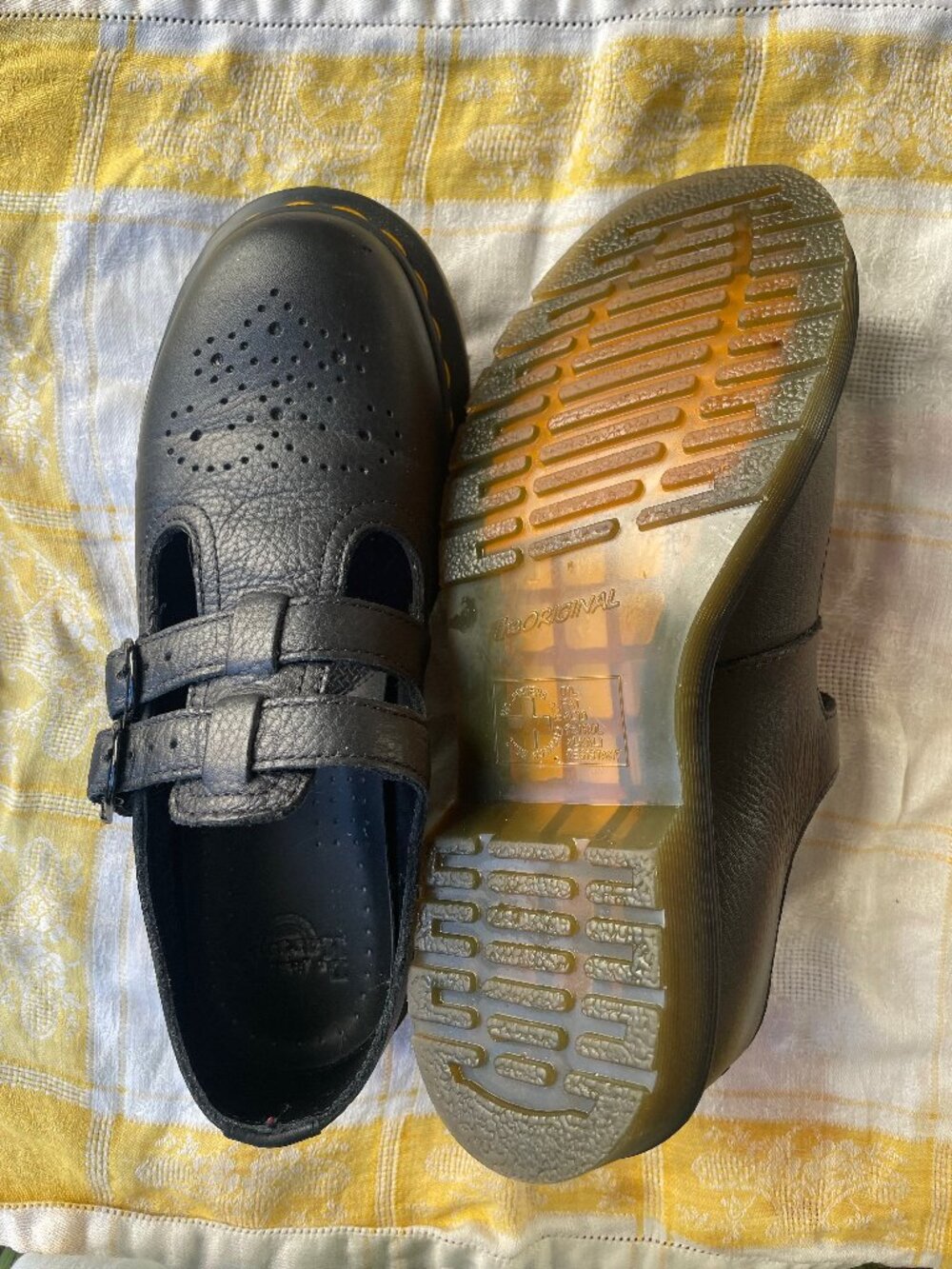 Excellent Condition Doc Martens Mary Janes